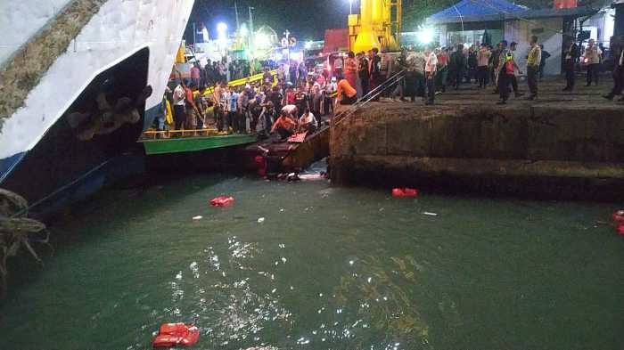 kemasukan banjir diperhatikan knalpot mesti bakar medcom beda efek kenali mencampur samping Mobil Kecebur air apa saja yang konslet terbaru