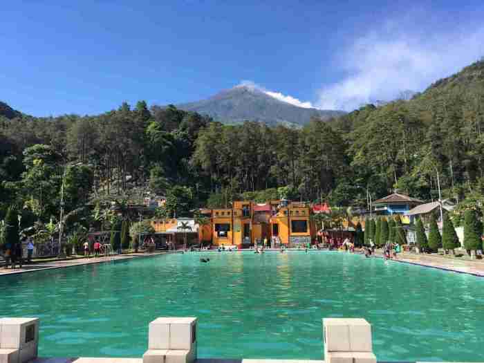 Wisata air untuk liburan musim panas Wisata air untuk liburan musim panas