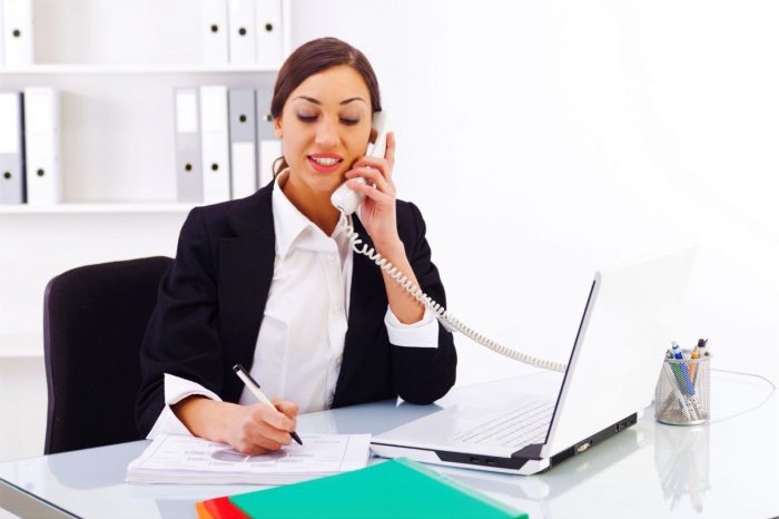 waktu manajemen efisien produktivitas kantor karirmu segala jadikan pekerjaan sukses tingkatkan Tips komunikasi efisien di kantor terbaru