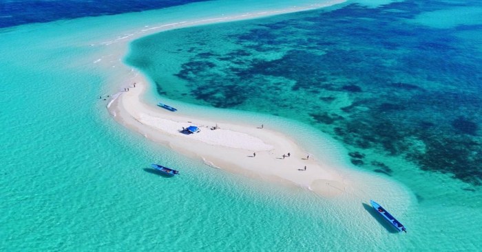 cara menuju ke pantai-pantai terindah di Maluku terbaru maluku pantai terindah nusantara menit desember wib