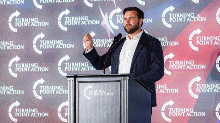 Profil Senator JD Vance, Cawapres Usia 39 Tahun Pilihan Trump